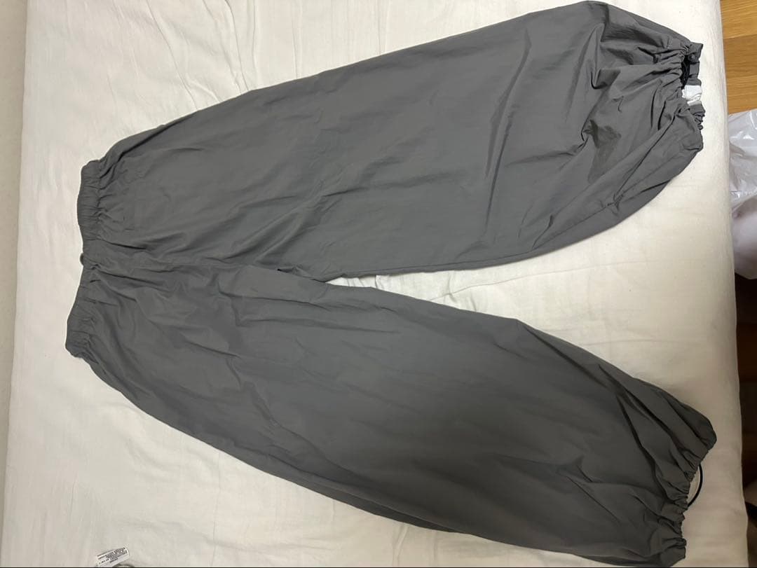 UMBRO ナイロン トラックジャージ　M グレー　限定品