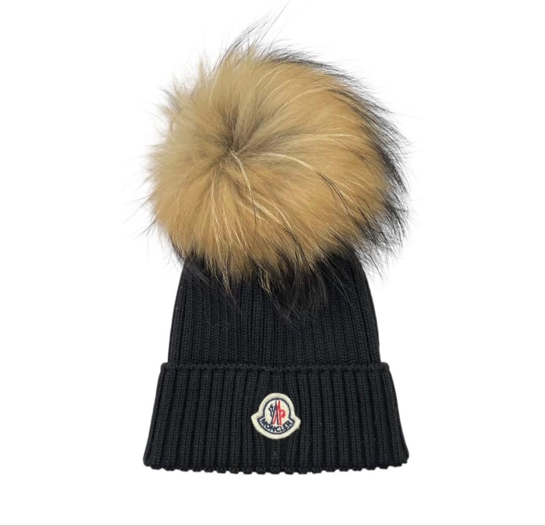 EM1253 モンクレール ポンポンファーニット帽ブラックSサイズ