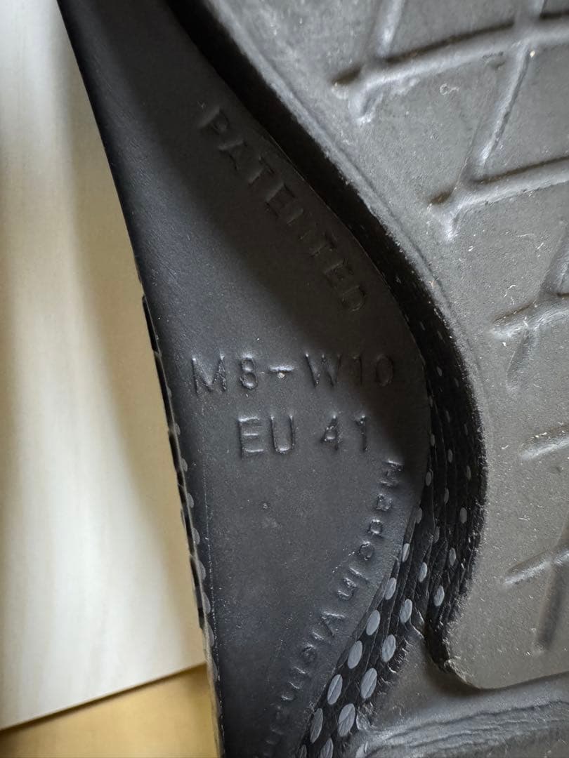 ウーフォス　ウーアースポーツ　２７センチ