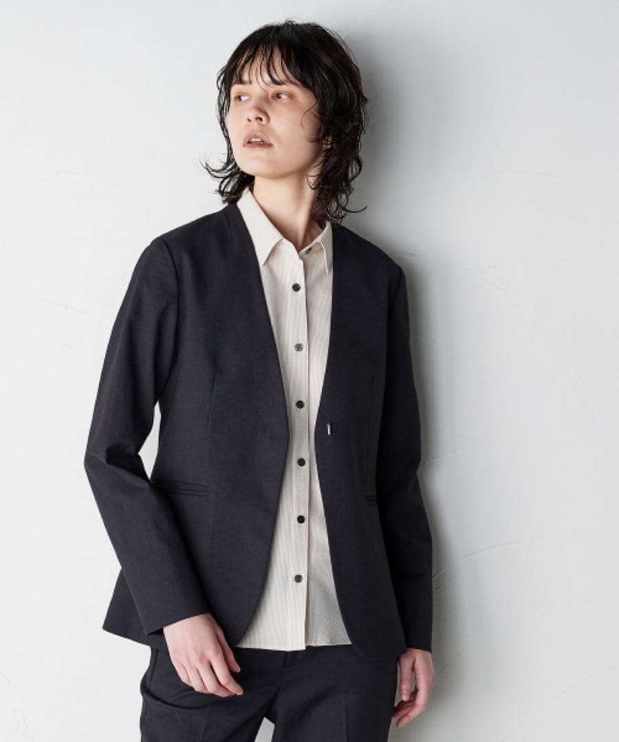 未使用 la.f… ストレッチノーカラージャケット洗濯機で洗える