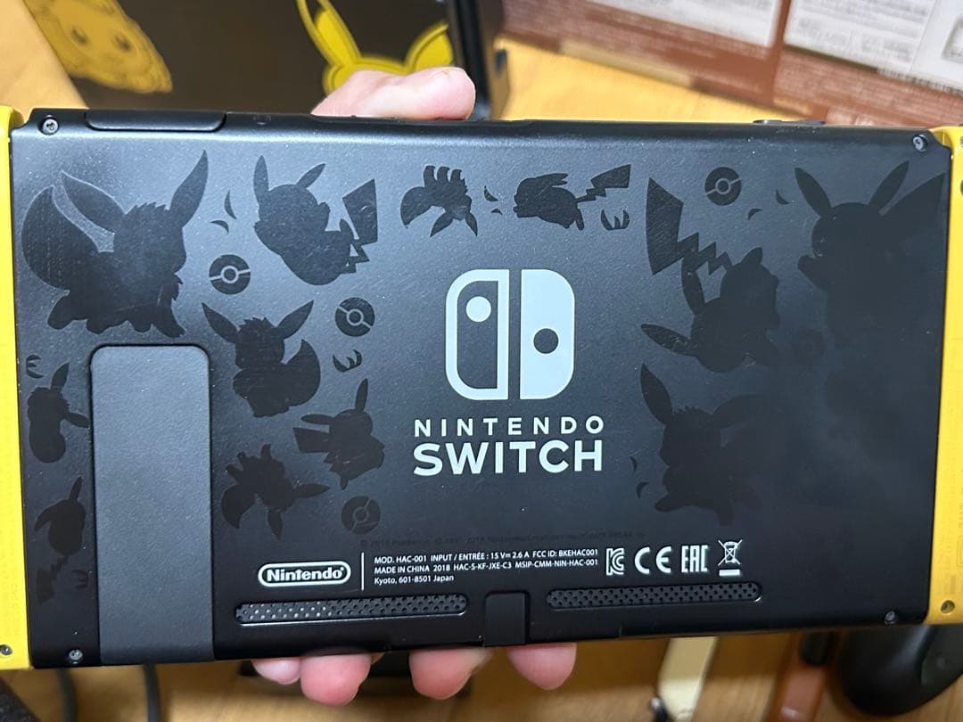 Nintendo Switch ポケットモンスター Let's Go ピカチュウ