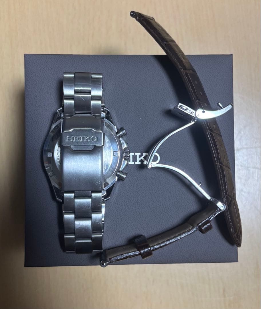 乃*耶様 セイコークロノグラフ グリーン　純正革ベルト　予備　セイコーSSベルト