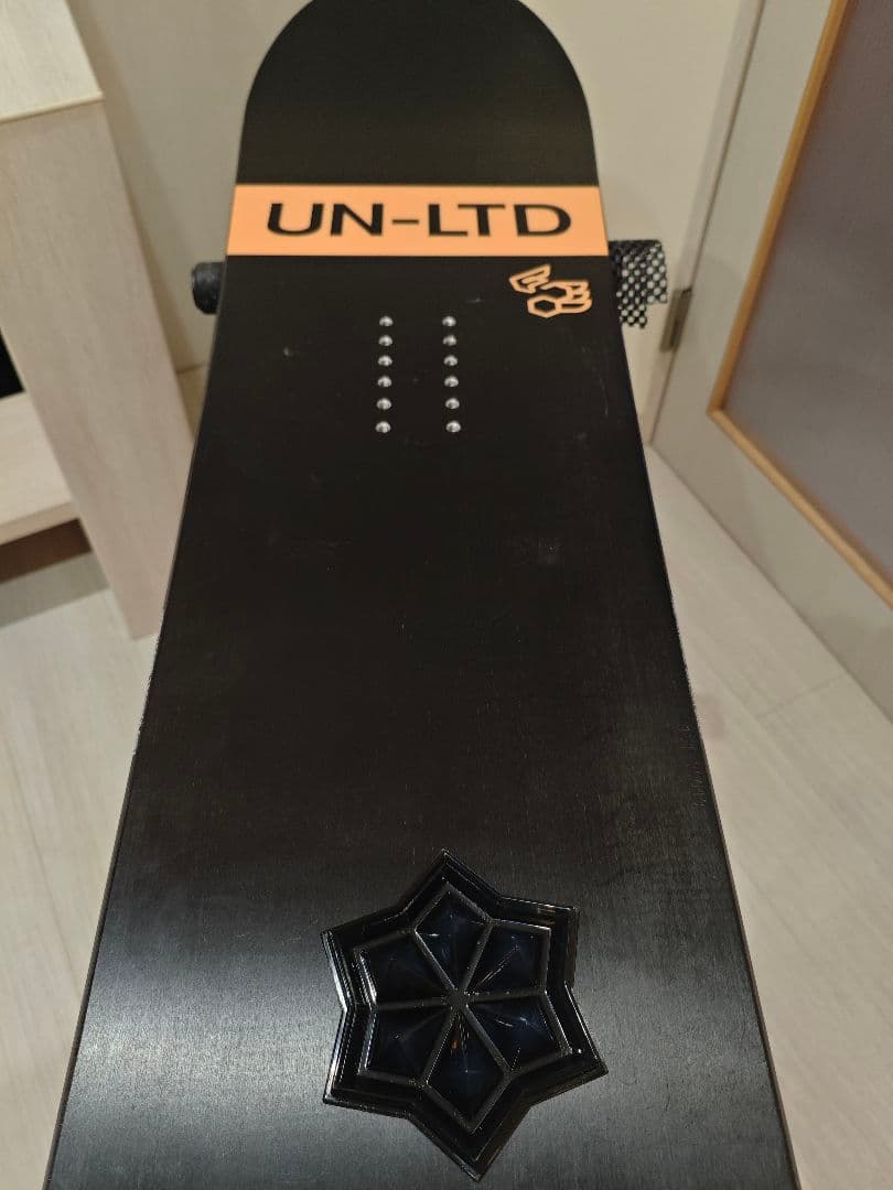 fanatic UN-LTD 151cm スノーボード板　ファナティック