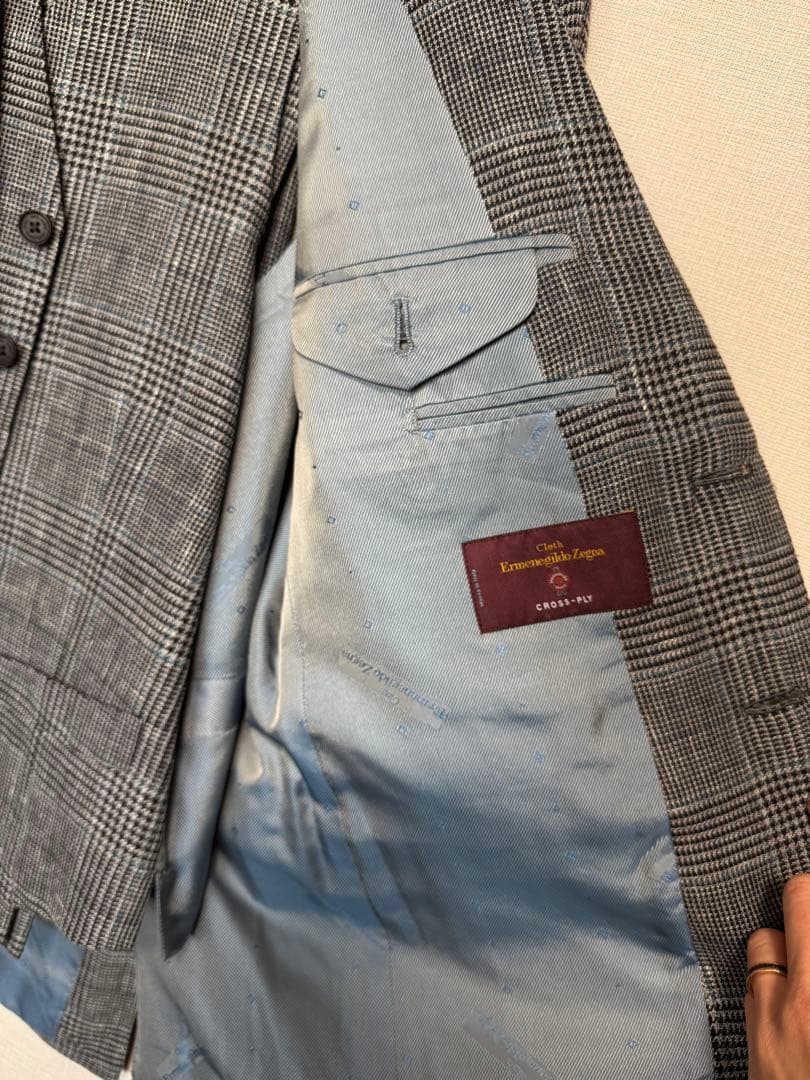 グレー系チェック柄ビジネススーツジャケットスリーピース