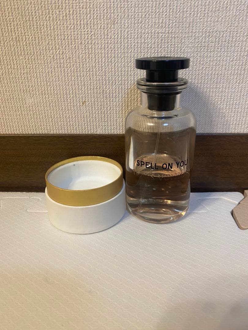 お値下げ不可　ルイヴィトン　スペルオンユー　香水