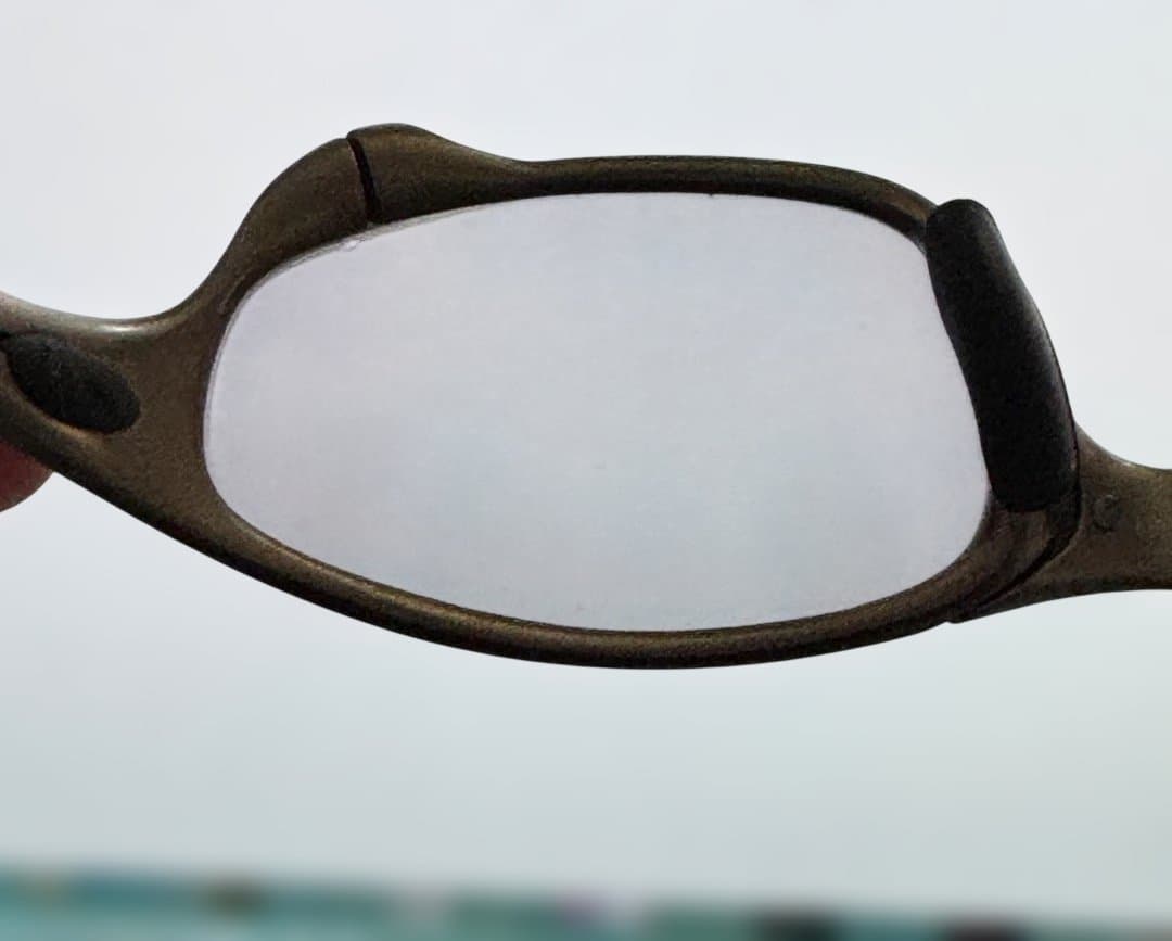 B*E様 【希少個体】Oakley Julietサングラス 偏光レンズ歪みなく入