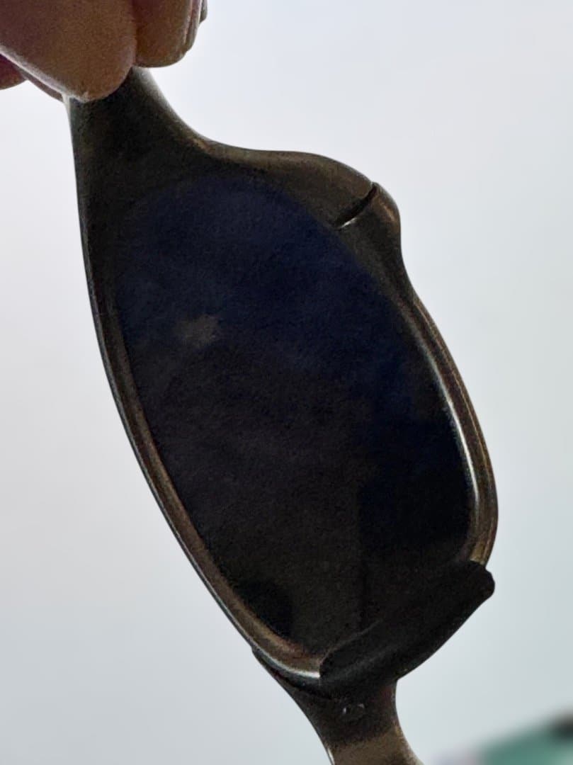 B*E様 【希少個体】Oakley Julietサングラス 偏光レンズ歪みなく入