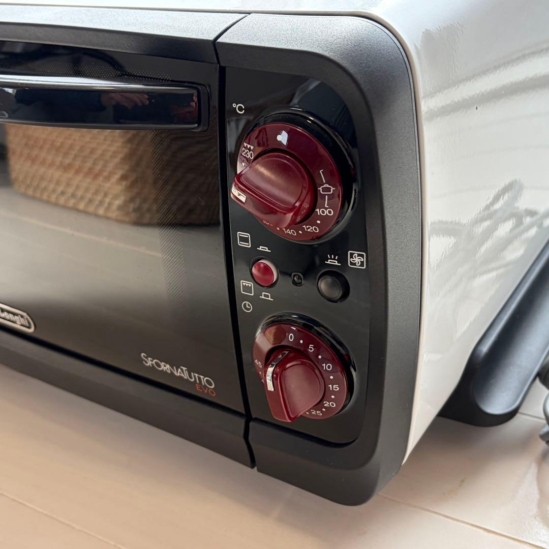 デロンギ コンベクションオーブン EO90155J-W