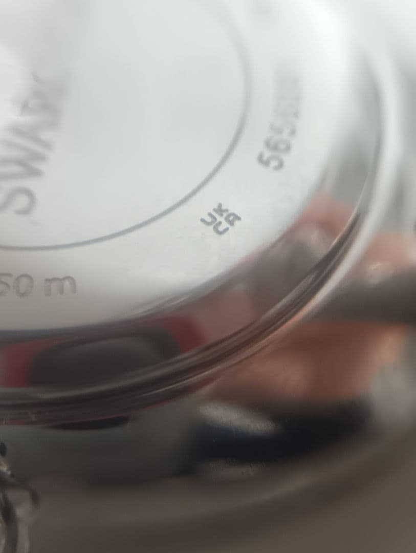 スワロフスキー　クリスタルオーバル　時計　稼働　5656881