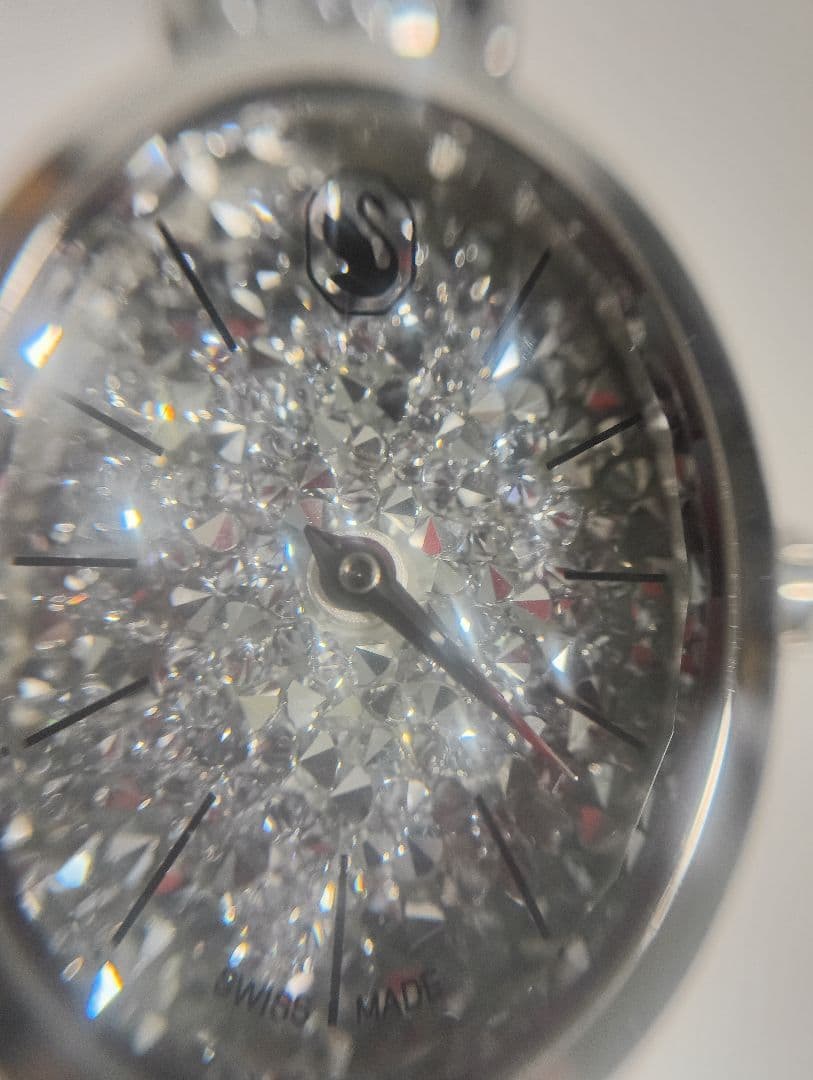 スワロフスキー　クリスタルオーバル　時計　稼働　5656881