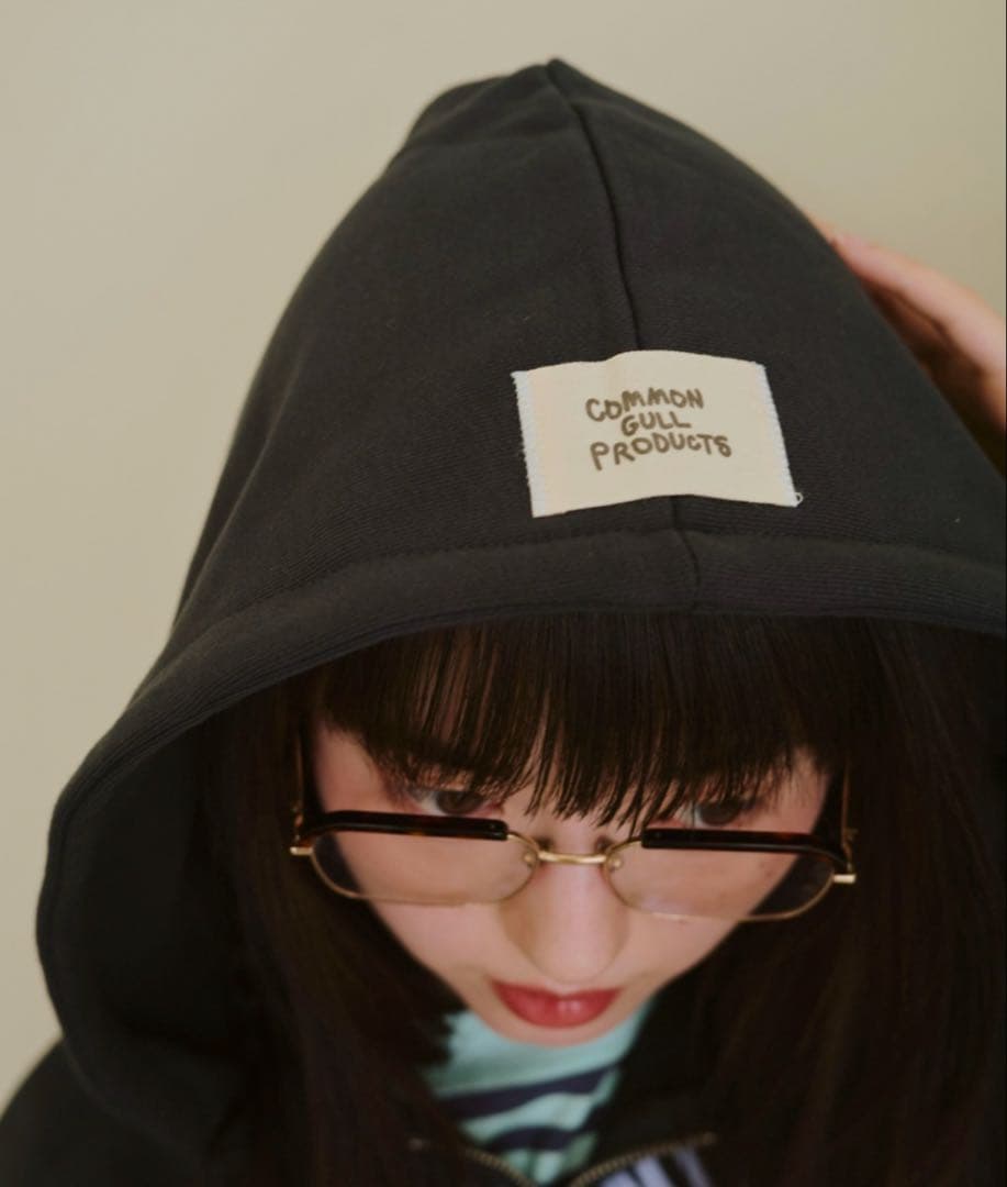 common gull products ジップフーディ