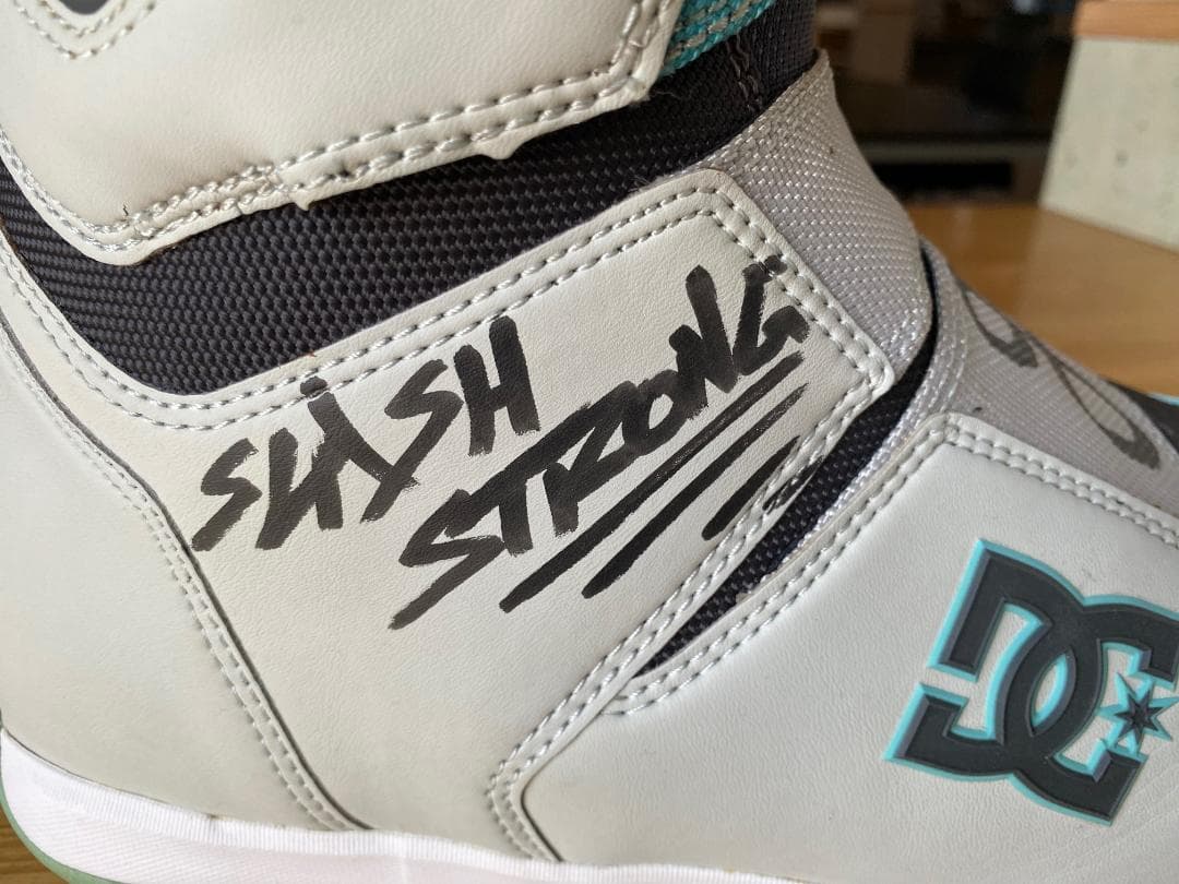 p　トラビス・ライス サイン入り　DCブーツ