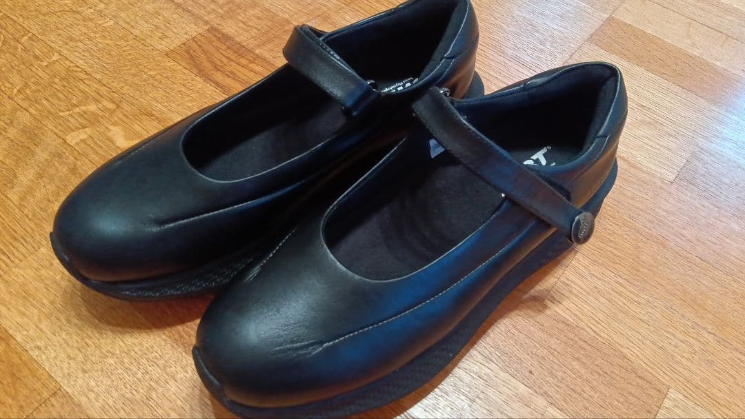 【シリマ】MBT SIRIMA 8 W 703549【靴】