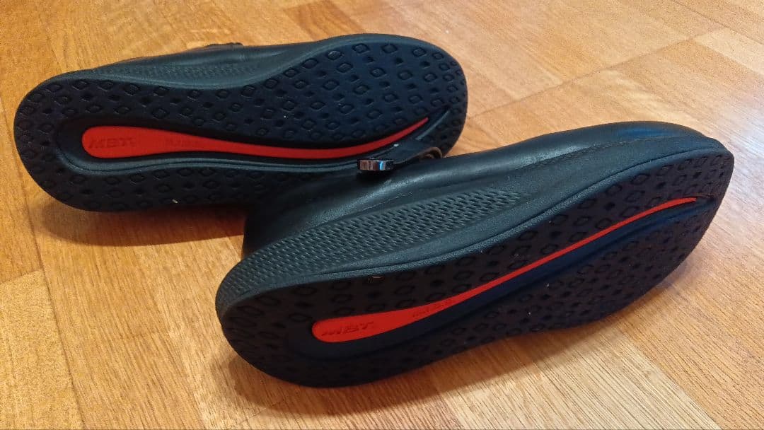 【シリマ】MBT SIRIMA 8 W 703549【靴】