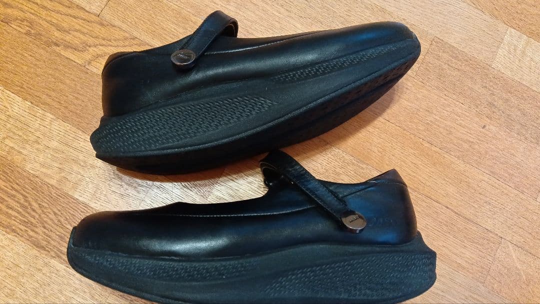 【シリマ】MBT SIRIMA 8 W 703549【靴】