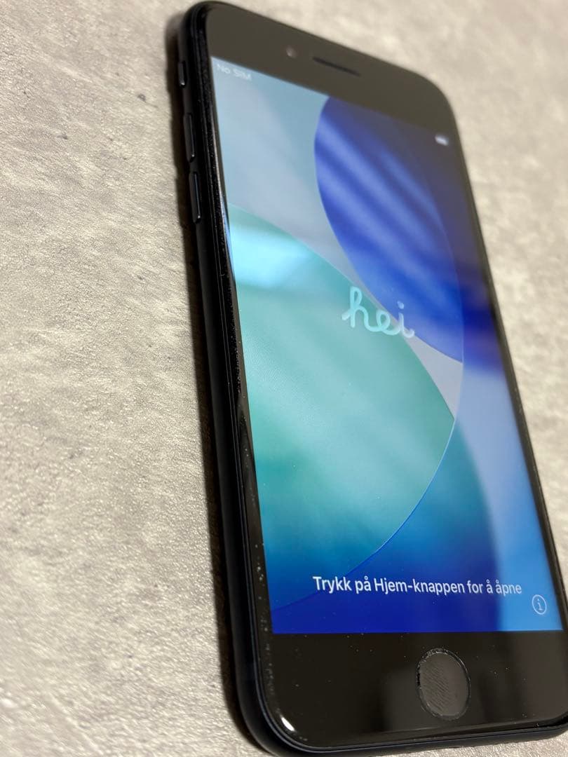 iPhoneSE第3世代64GB SIMフリー　美品