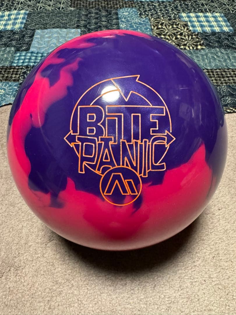 STORM バイトパニックAI 15ポンド　ボウリングボール
