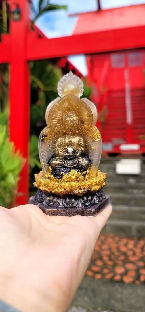 大巡礼願い事と金運の三面観音金のオルゴナイト