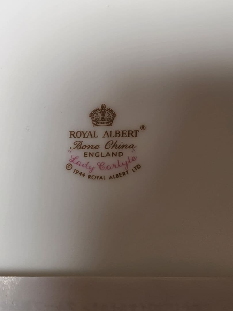 ロイヤルアルバート角プレート2枚