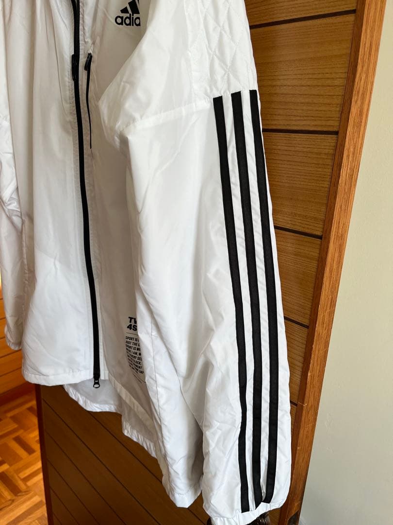 かっち adidas 24/7 ウインドブレーカー上下セット