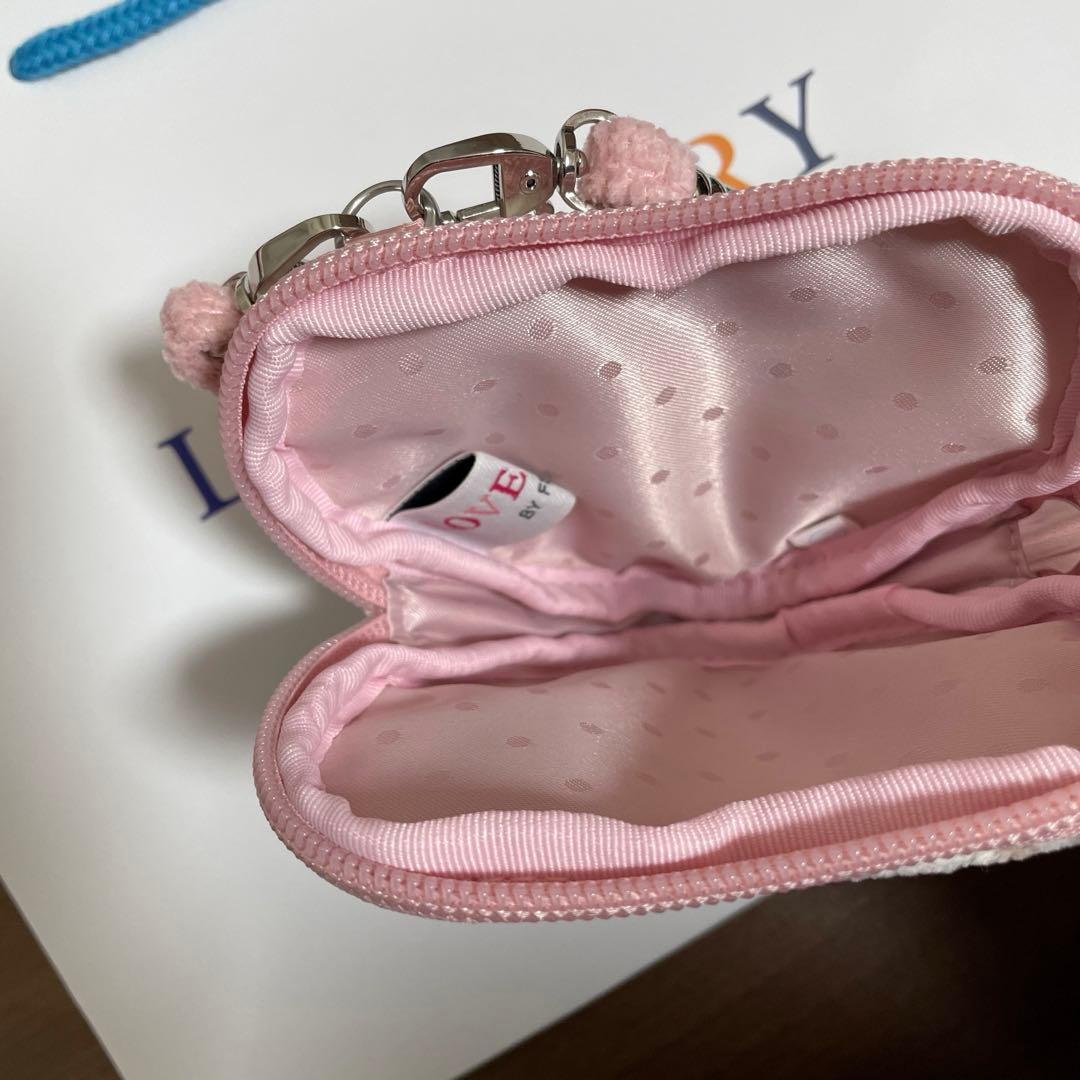 【新品】FEILERラブラリー★モフモフネコチャン★バッグ ＆ハート型ポーチ