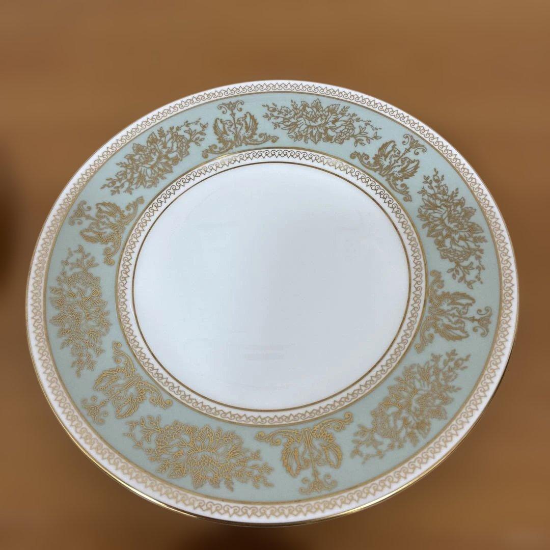 ウェッジウッド コロンビアセージグリーン プレート　丸皿　黒壷　4枚まとめ売り