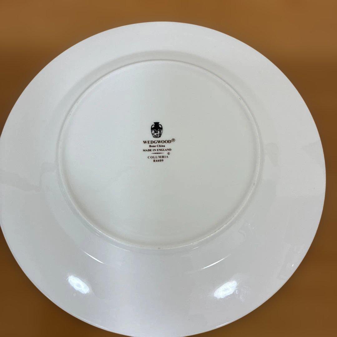ウェッジウッド コロンビアセージグリーン プレート　丸皿　黒壷　4枚まとめ売り