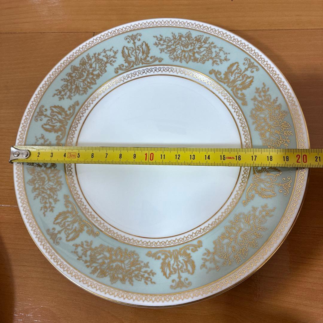 ウェッジウッド コロンビアセージグリーン プレート　丸皿　黒壷　4枚まとめ売り