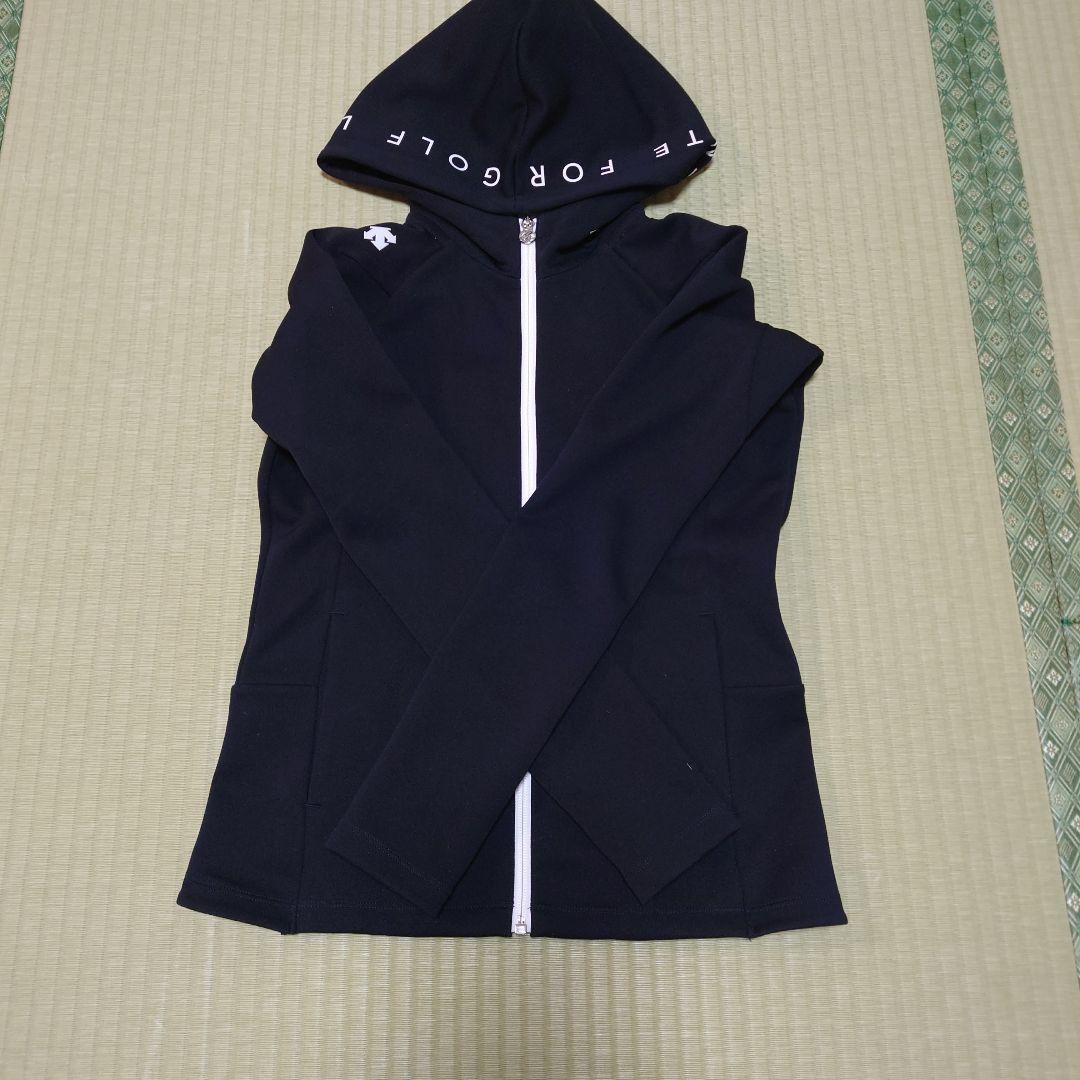 DESCENTEゴルフウェア