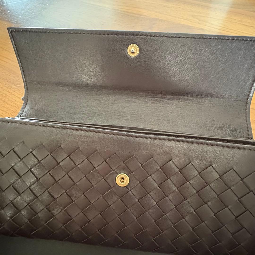 Bottega Veneta イントレチャート 長財布　こげ茶色ブラウン
