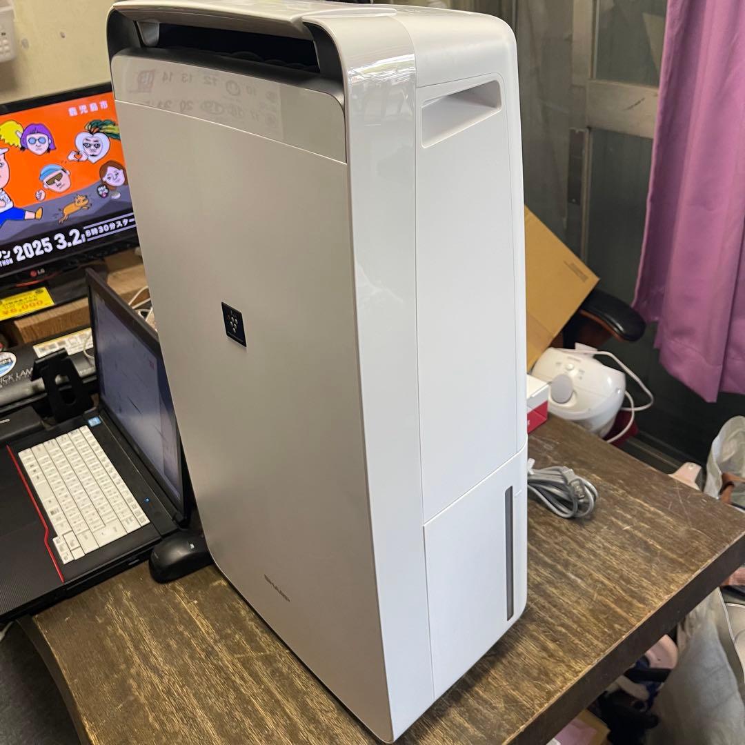 SHARP　シャープ　プラズマクラスター　除湿機　2021年製　CV－N120