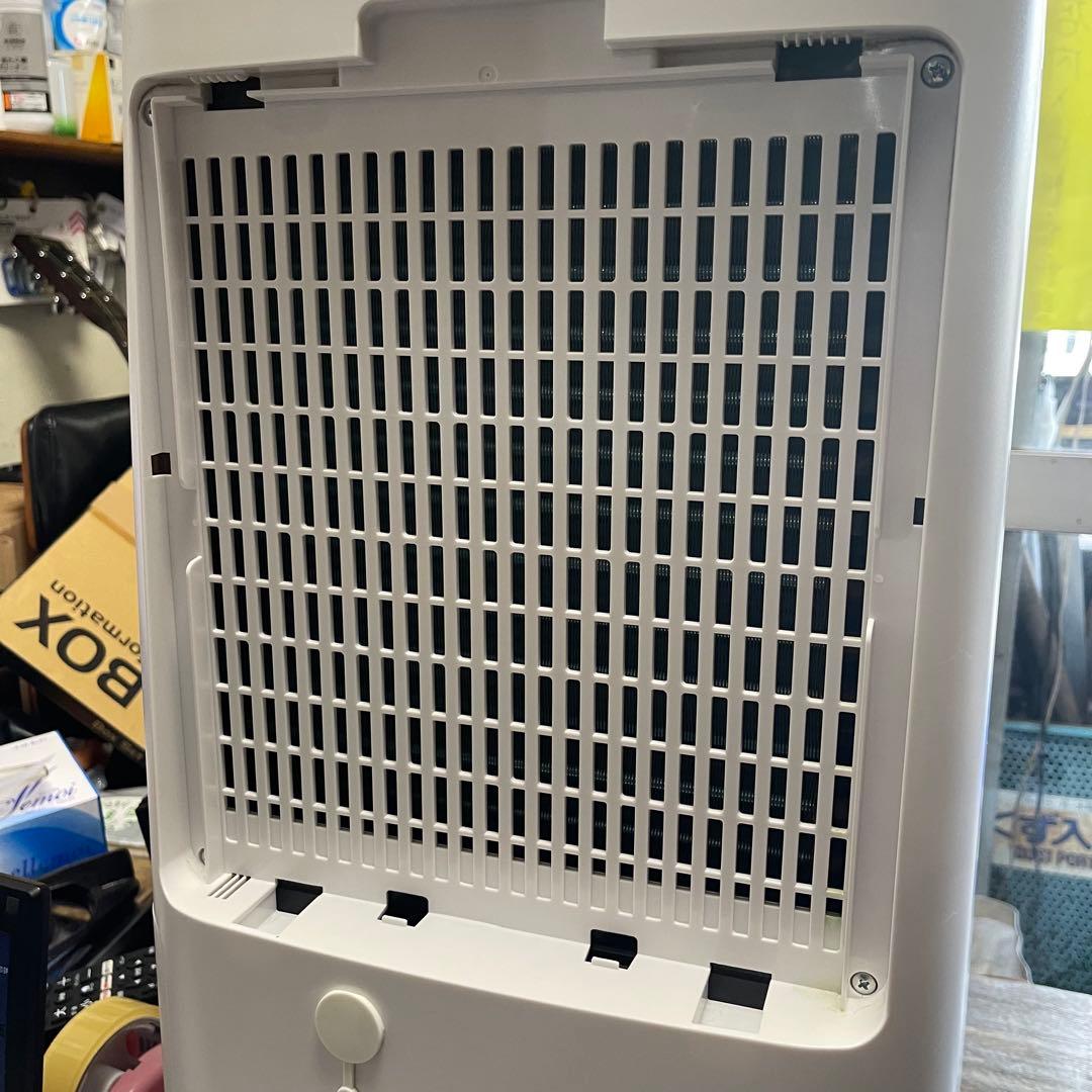 SHARP　シャープ　プラズマクラスター　除湿機　2021年製　CV－N120