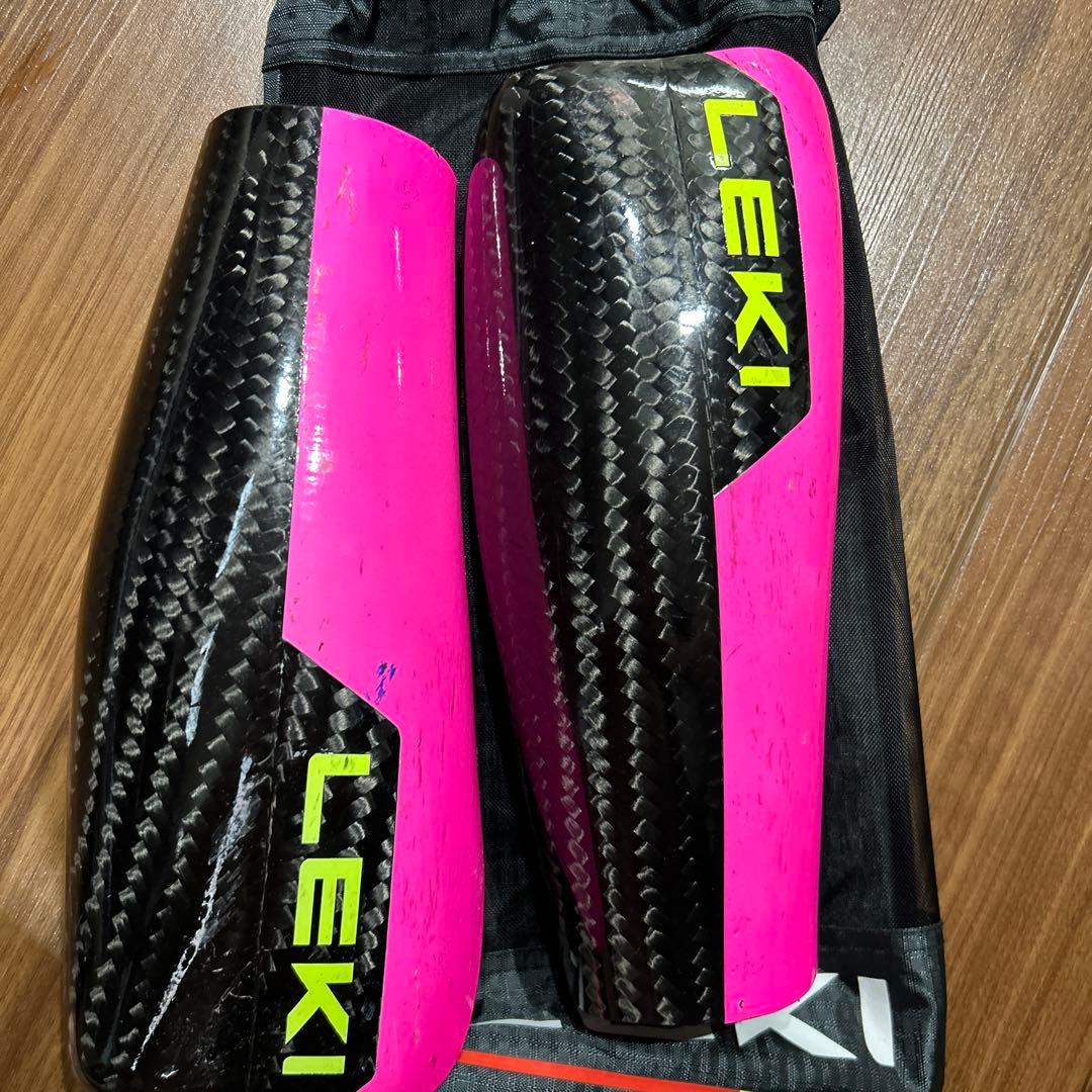 LEKI スキー用プロテクター 値下げ可能！ カーボンファイバー