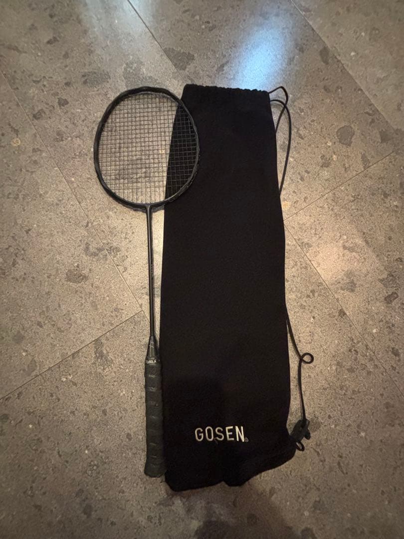 GOSEN バドミントンラケット ブラック