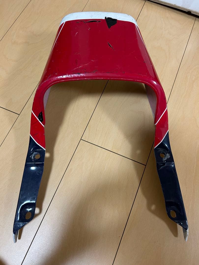 た*ー様 xj400 タンク テールカウル ジャンク品