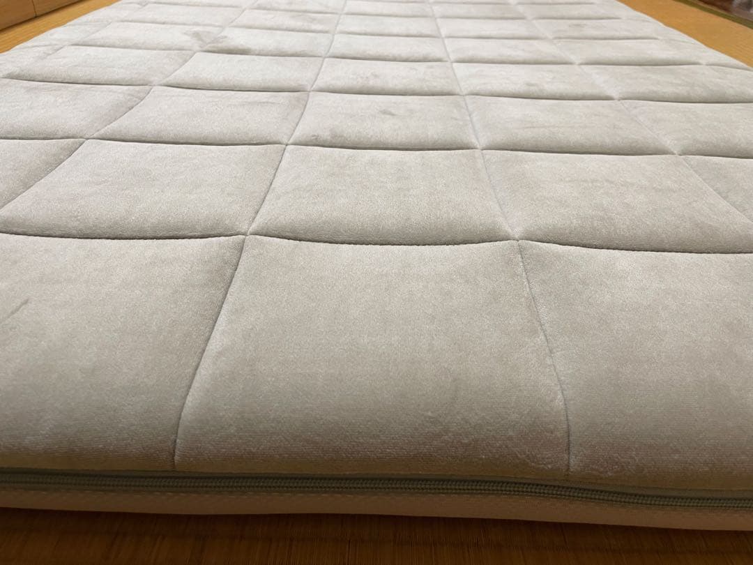 【限定価格】エアウィーヴ　四季布団　シングル　ベージュ系