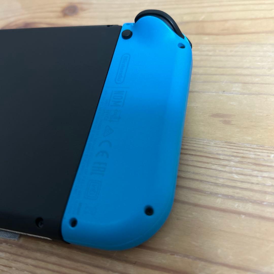 Nintendo Switchバッテリー強化版 ネオンブルー・ネオンレッド