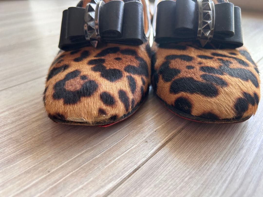 クリスチャンルブタン ヒョウ柄 フラットシューズ リボン付き