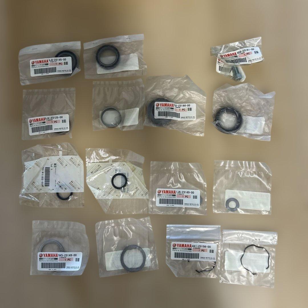 YAMAHA SR400フロントフォークO/Hシールセット左右1式