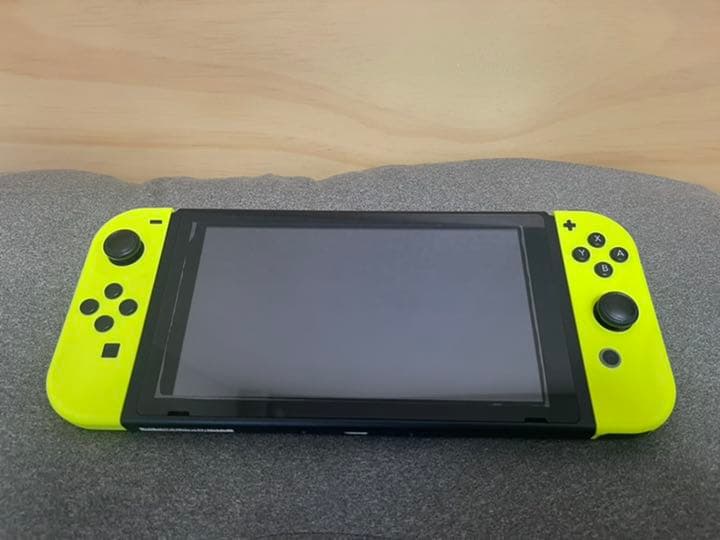 Nintendo Switch Nintendo Switch Joy-Con (L) / (R)