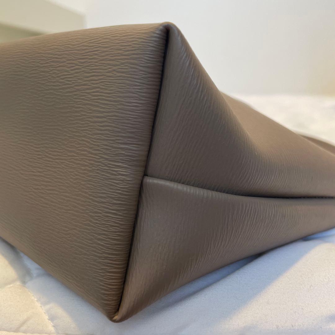 美品　ロンシャン ル・プリアージュCITY トープ　ショルダー　人気色