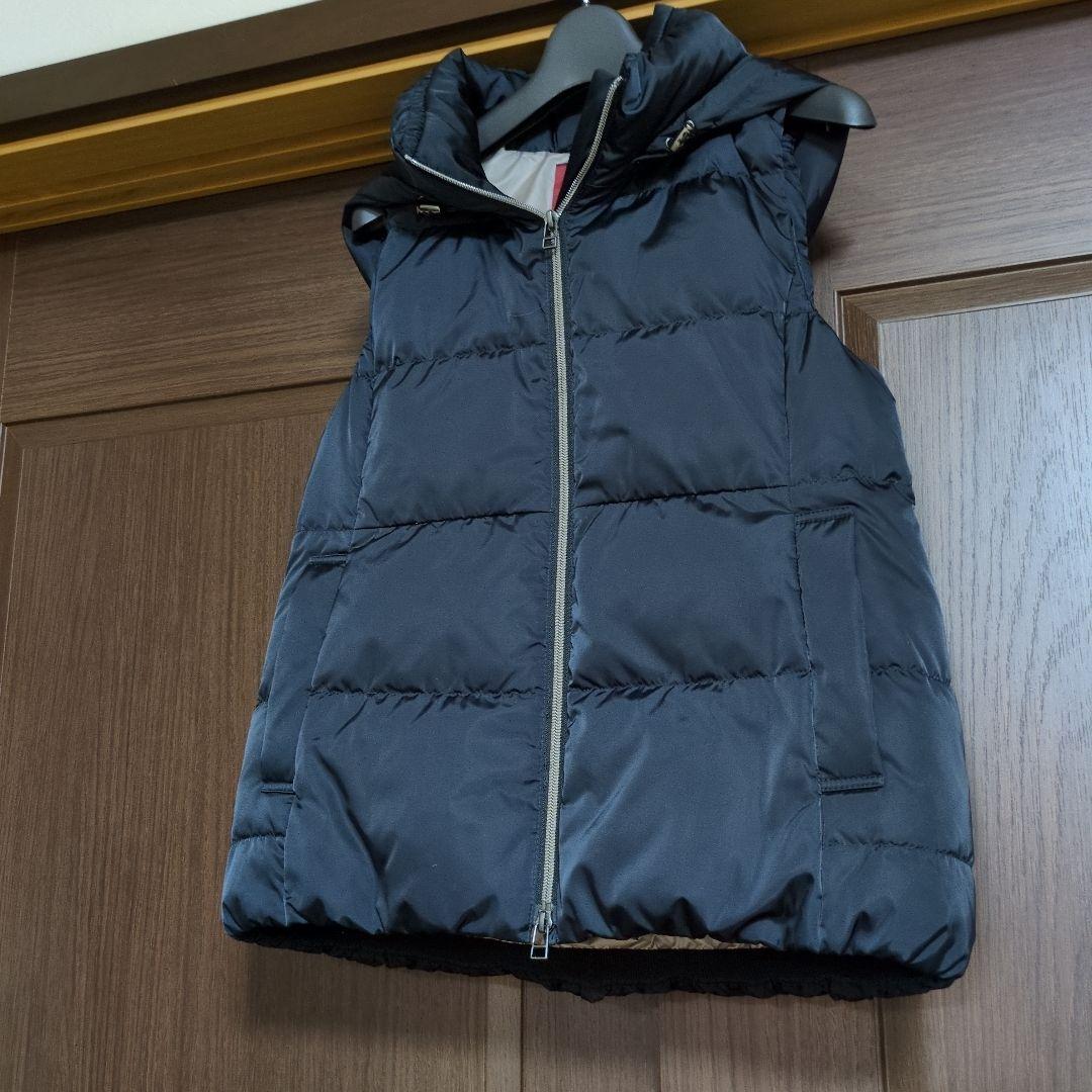 アマカ　ダウンベスト　ふわふわ暖かい