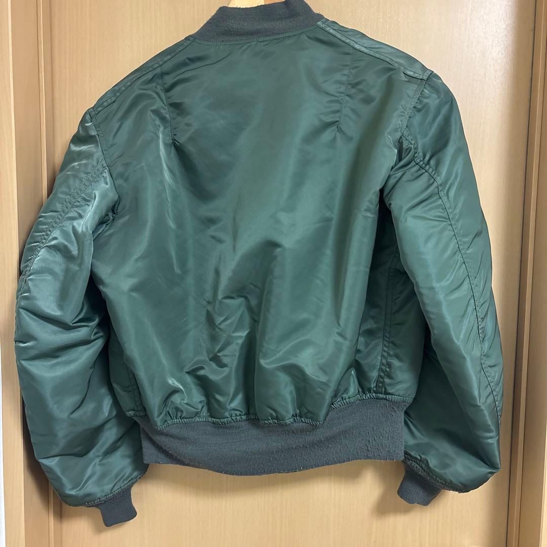 ALPHA MA1 ボンバージャケット