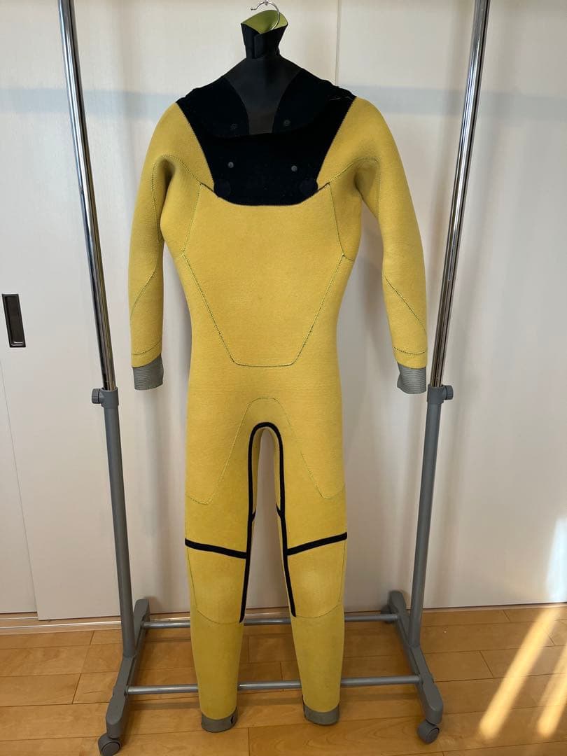 【定価17万円】BE WET セミドライ　AGチタン　ウェットスーツ　5×3㎜