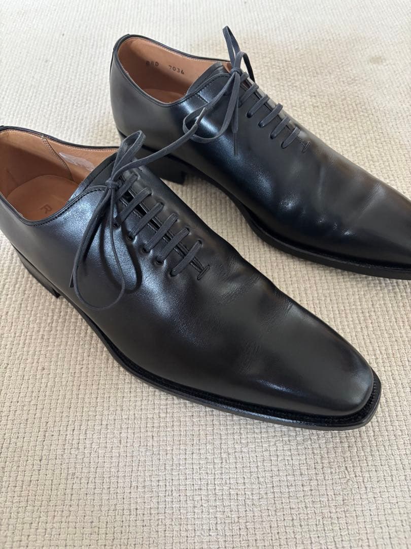 ☆2回使用のみ☆ REGAL ホールカット　ビジネスシューズ