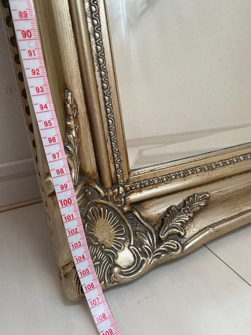 掛けれる全身姿鏡 約77cm×106cm【縁フレーム付き】【裏面金具4点付き】