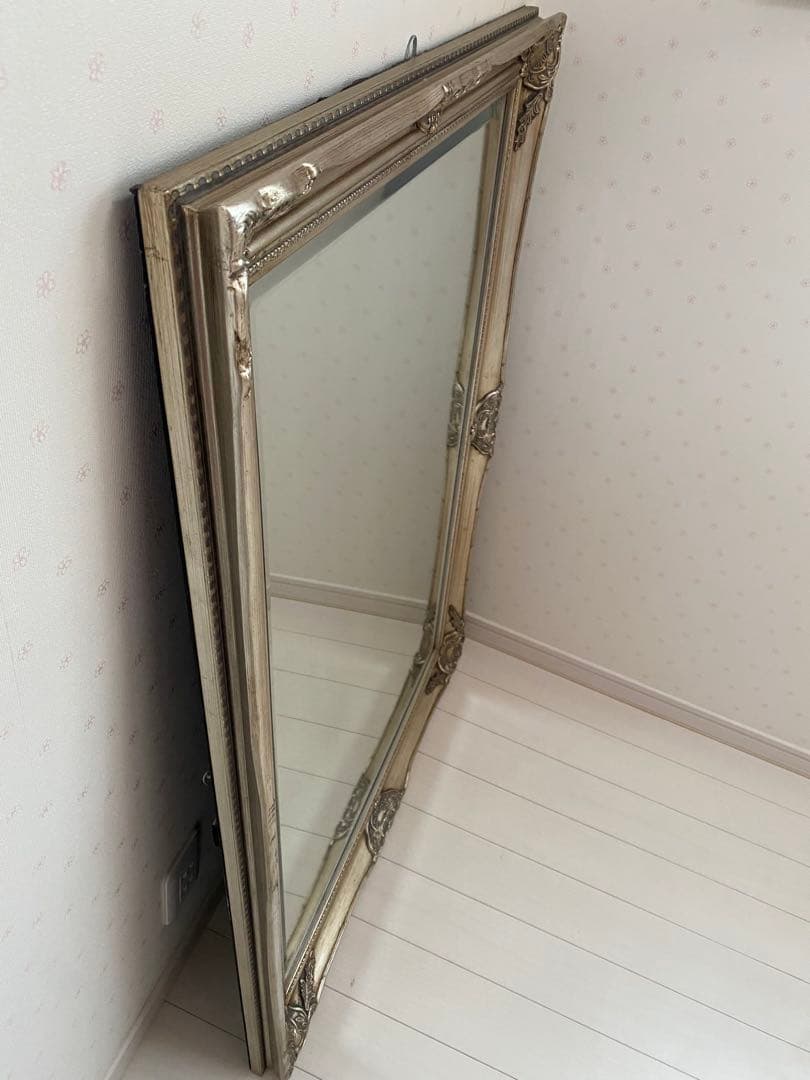 掛けれる全身姿鏡 約77cm×106cm【縁フレーム付き】【裏面金具4点付き】