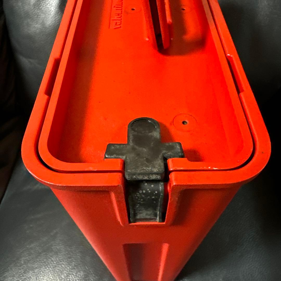 Olivetti オリベッティValentineタイプライター 赤バケツ　現状品