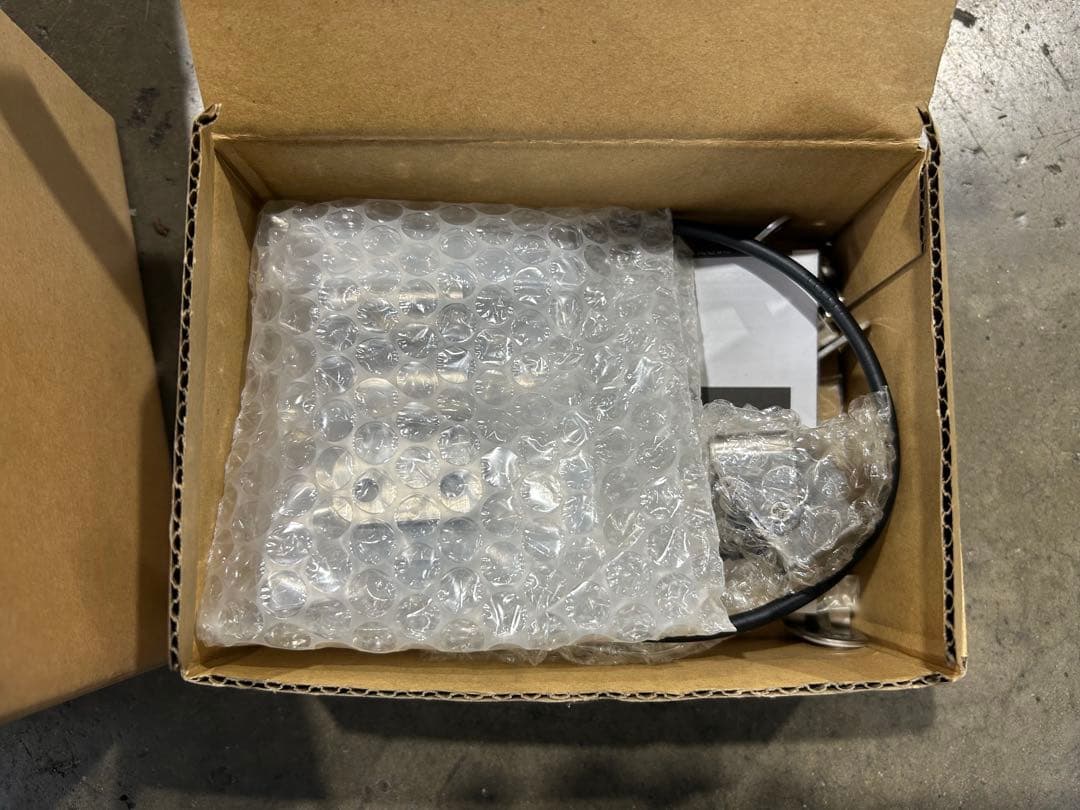 クラリオン CJ-7800Aバックモニター バックカメラと取り付けセット