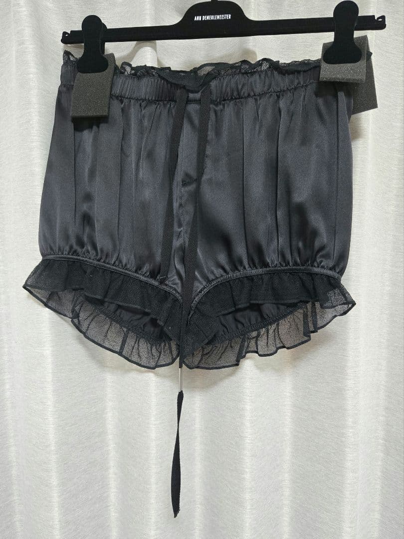 最終値下げ anndemeulemeester AW24 サテンショートパンツ